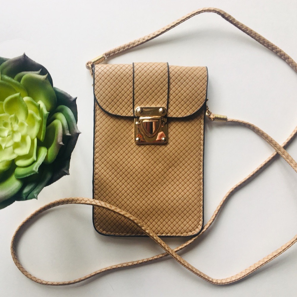 NWOT Diamond Cross Stitch Crossbody Purse